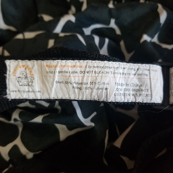 FLOPPY SEAT - BABY SHOPPING CART COVER WITH BUCKLE - Picture 6 of 7